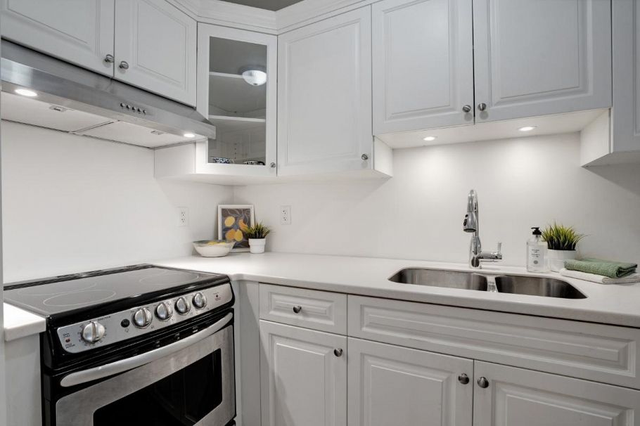 109 3875 W 4th Avenue Vancouver, BC - 11