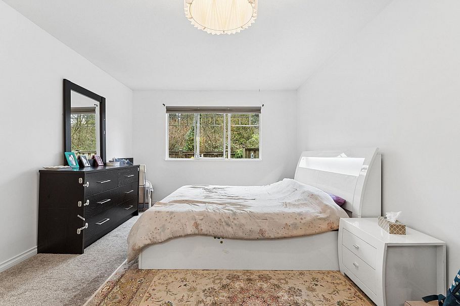 42 6511 Chambord Place Vancouver, BC - 27