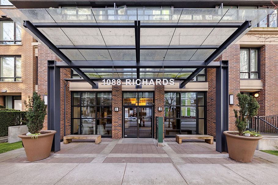 1906 1088 Richards Street Vancouver, BC - 35