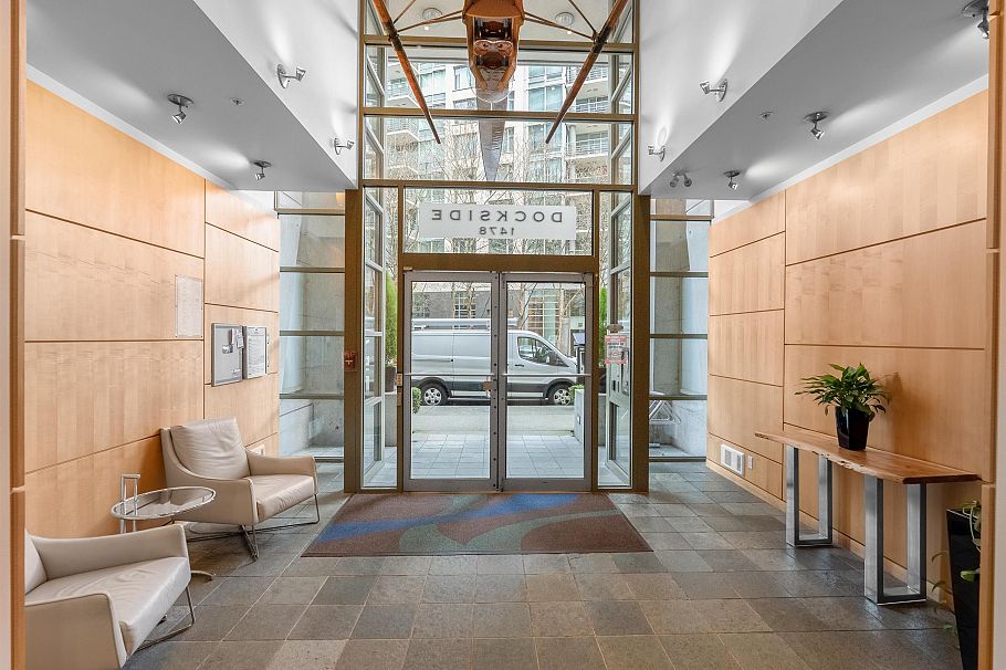 507 1478 W Hastings Street Vancouver, BC - 9