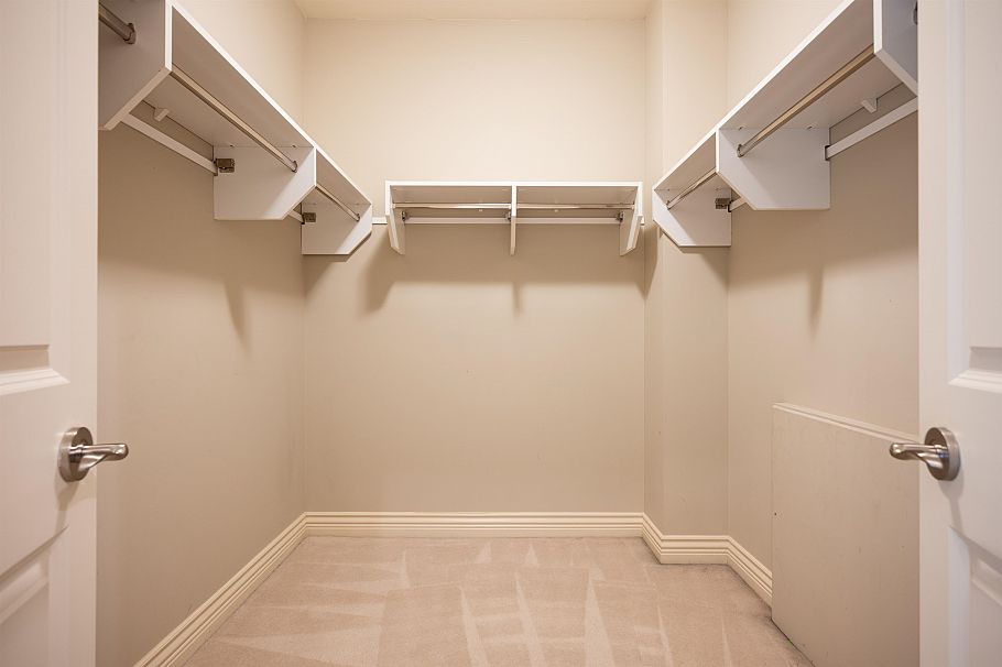 6380 Larkin Drive Vancouver, BC - 17