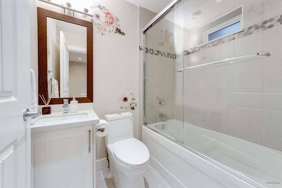 3582 Franklin Street Vancouver, BC - 19