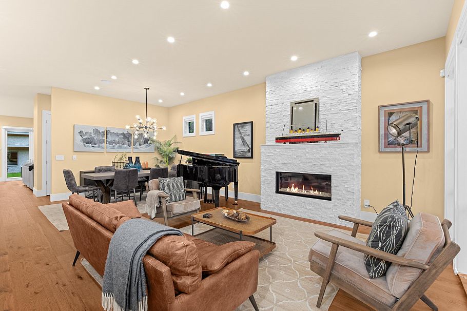 315 E 20th Street North Vancouver, BC - 5