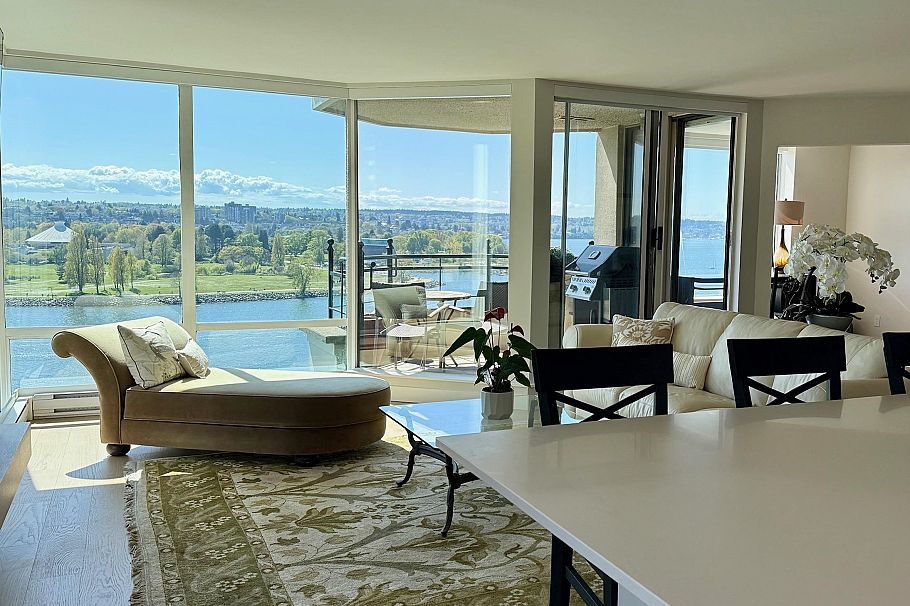 901 1311 Beach Avenue Vancouver, BC - 4