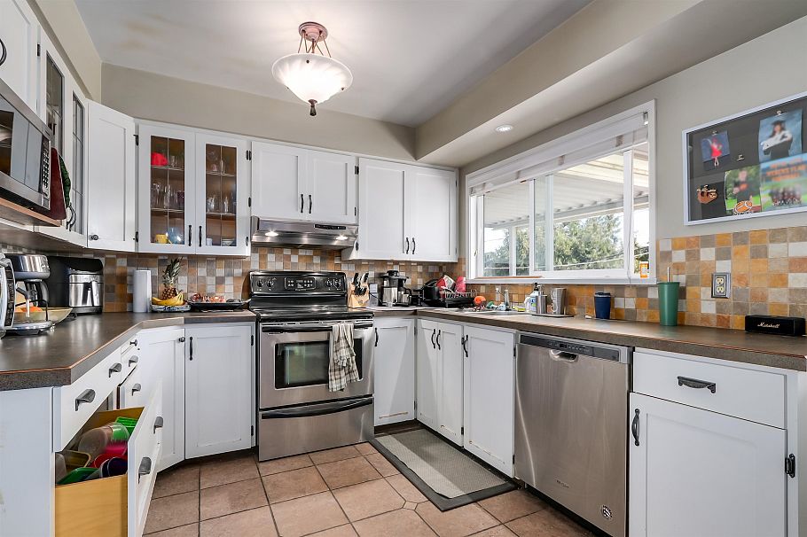 3712 Fir Street Burnaby, BC - 8