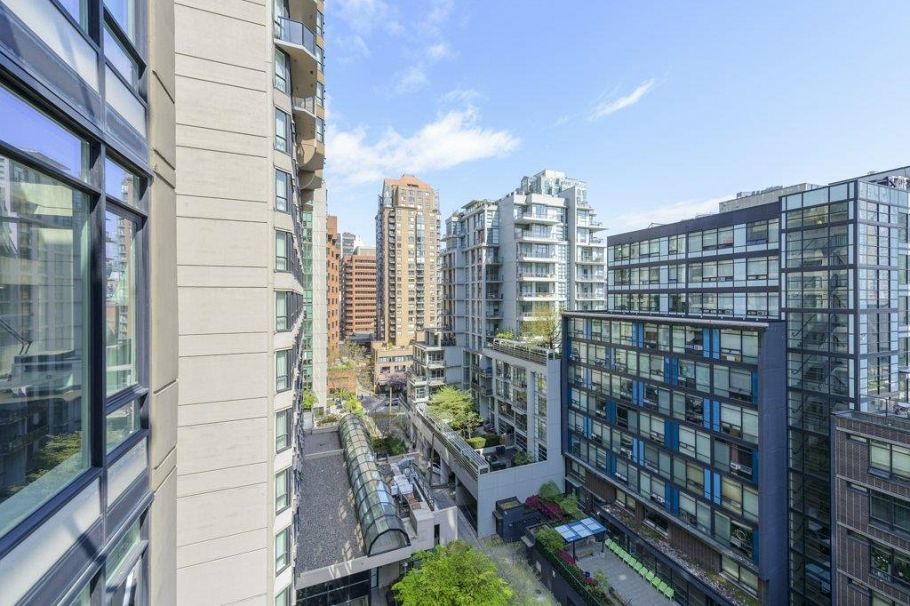 902 1252 Hornby Street Vancouver, BC - 21