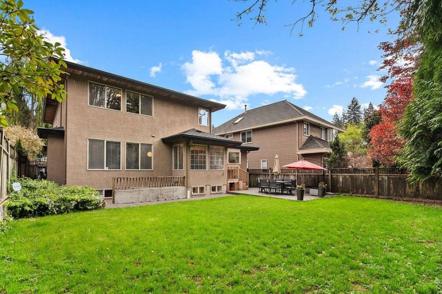 1659 Orkney Place North Vancouver, BC - 37