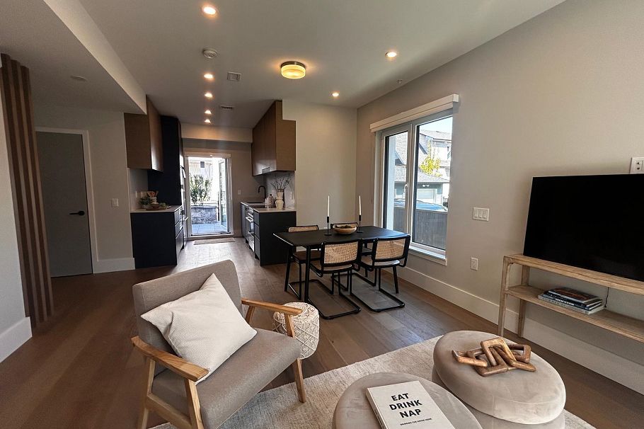 1341 E 21st Avenue Vancouver, BC - 5