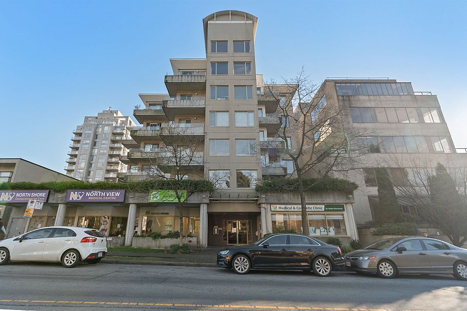 304 137 W 17th Street North Vancouver, BC - 21