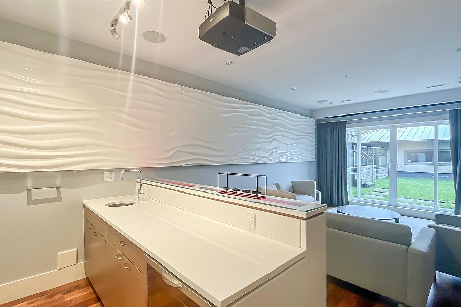 3950 W 37th Avenue Vancouver, BC - 26