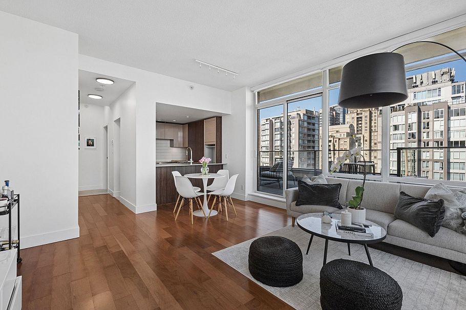 1906 1088 Richards Street Vancouver, BC - 7