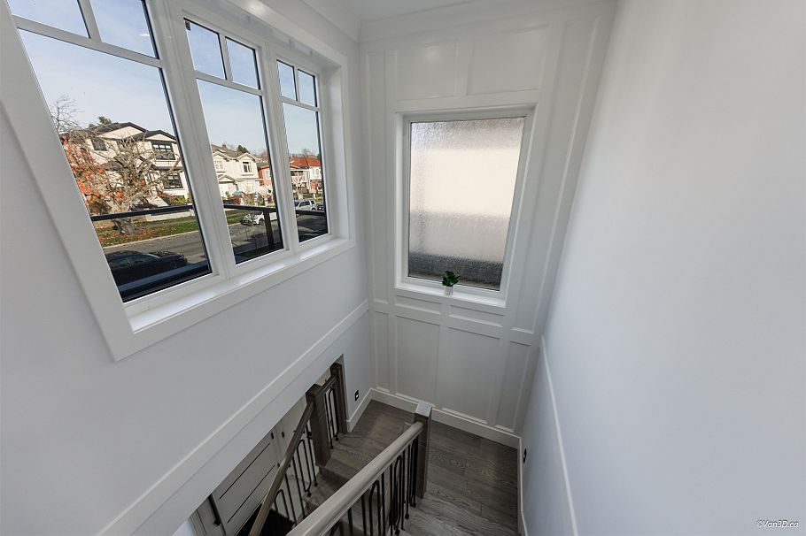 1 926 E 58th Avenue Vancouver, BC - 18