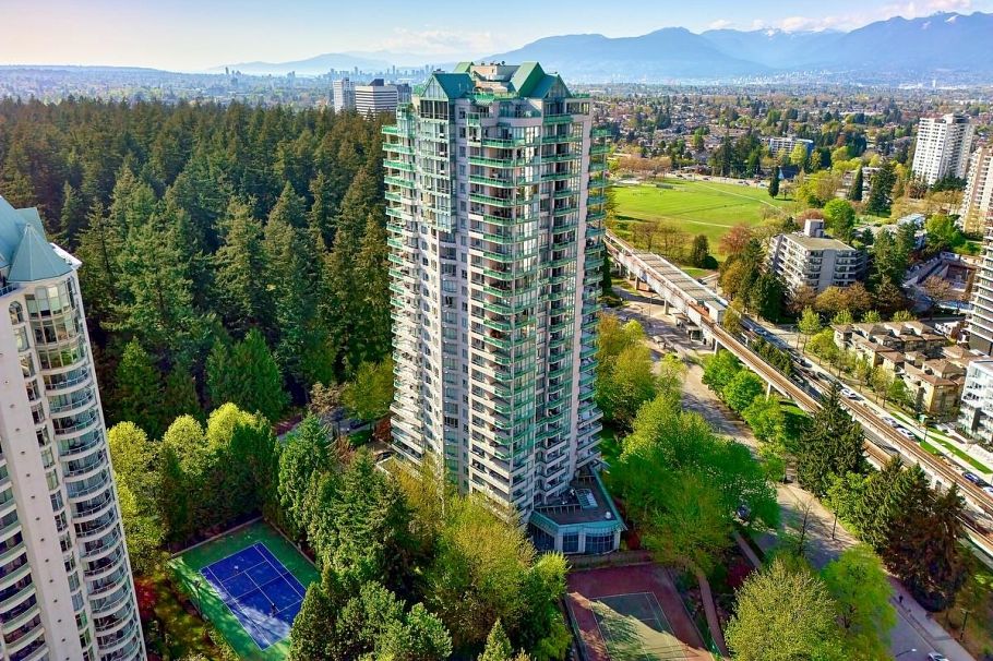 17F 6128 Patterson Avenue Burnaby, BC - 1