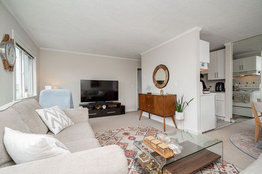 309 240 Mahon Avenue North Vancouver, BC - 29