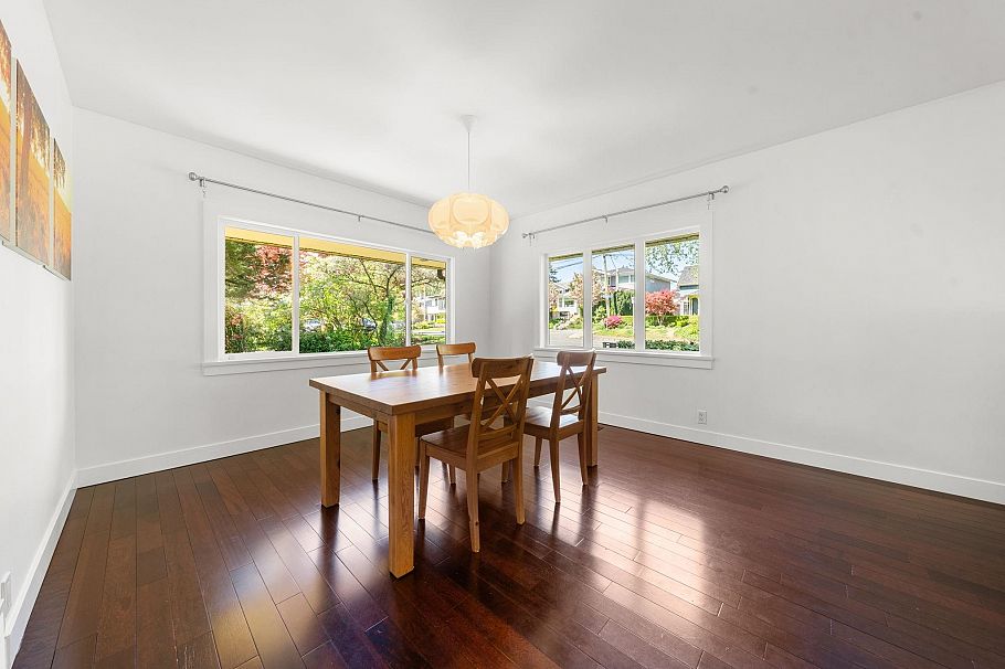 2195 Cortell Street North Vancouver, BC - 10