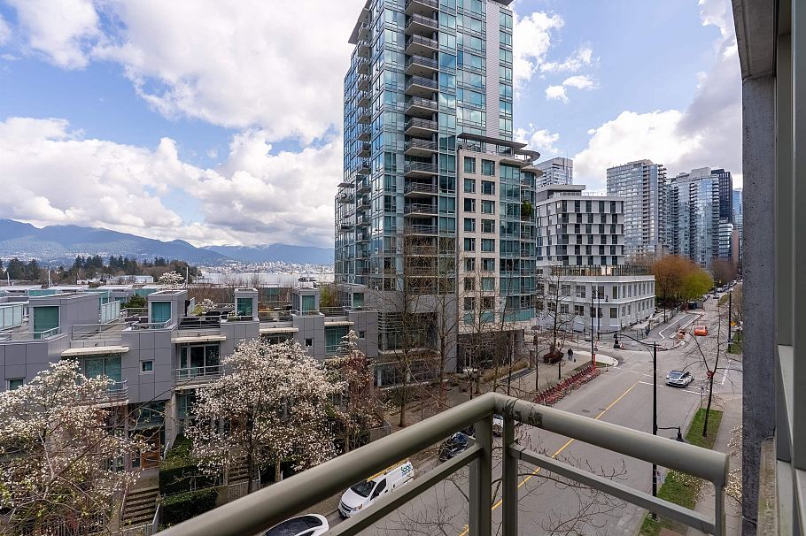 507 1478 W Hastings Street Vancouver, BC - 24