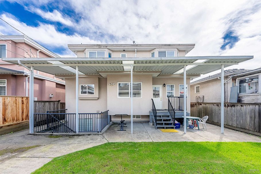 1437 E 58th Avenue Vancouver, BC - 33