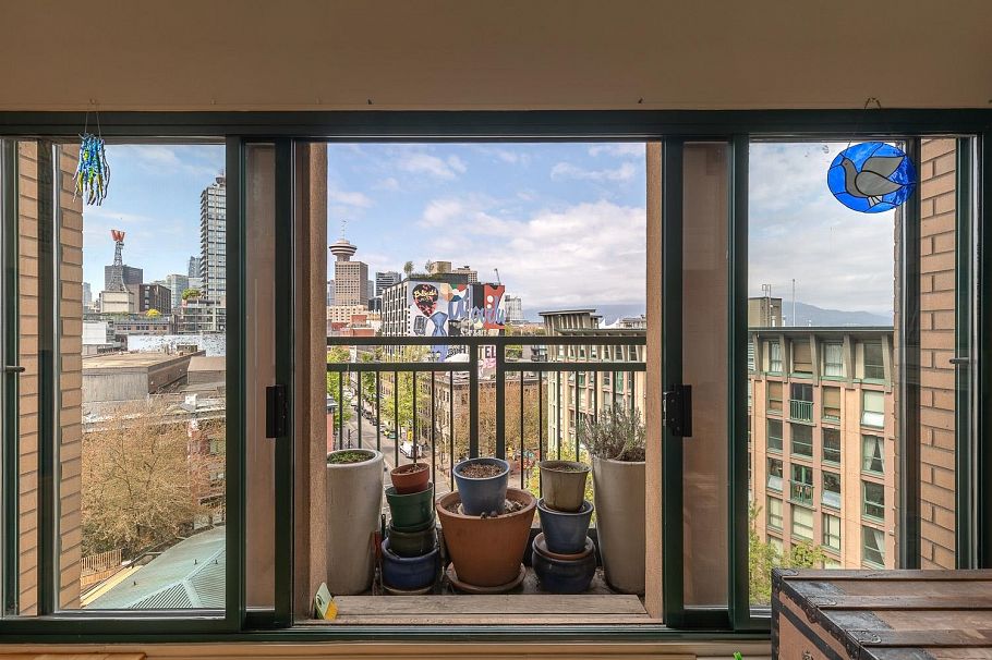607 22 E Cordova Street Vancouver, BC - 29