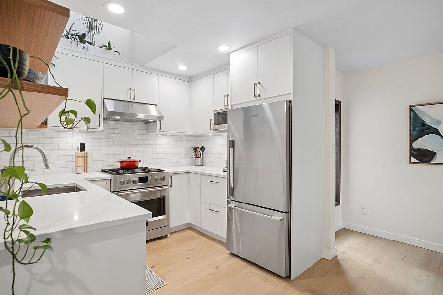 2421 Trafalgar Street Vancouver, BC - 15