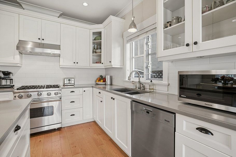 947 E 21st Avenue Vancouver, BC - 9