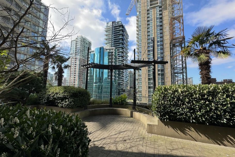 902 1252 Hornby Street Vancouver, BC - 31