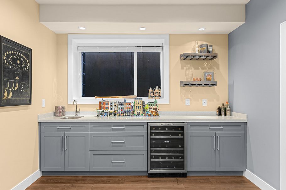 315 E 20th Street North Vancouver, BC - 27