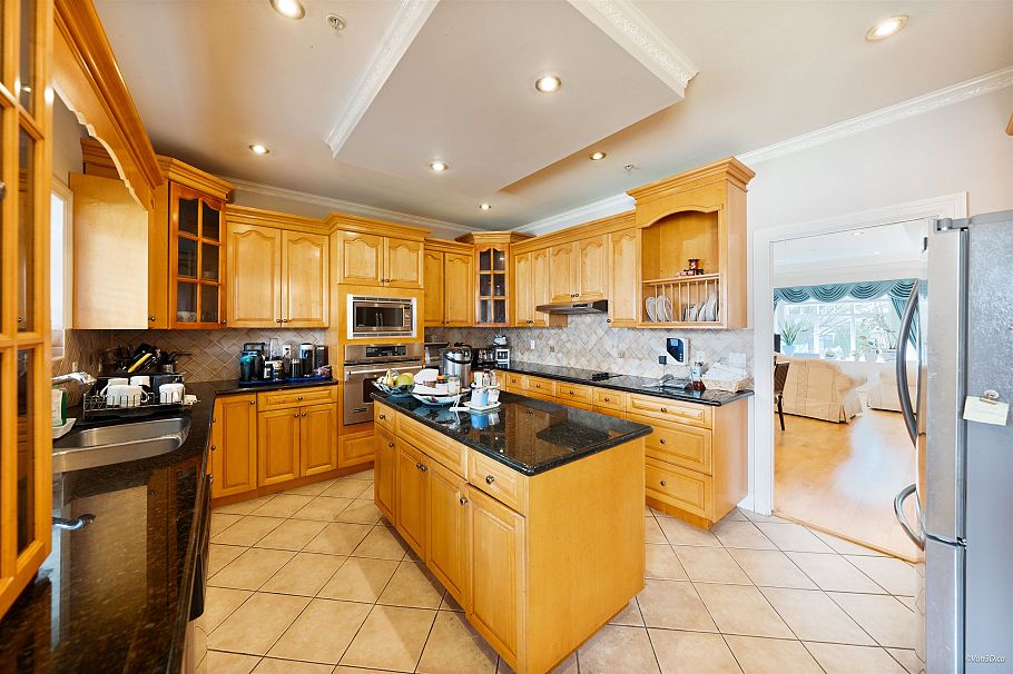 1437 E 58th Avenue Vancouver, BC - 14