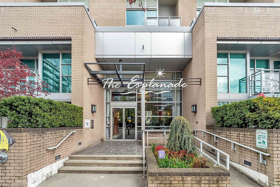 1206 188 E Esplanade North Vancouver, BC - 37