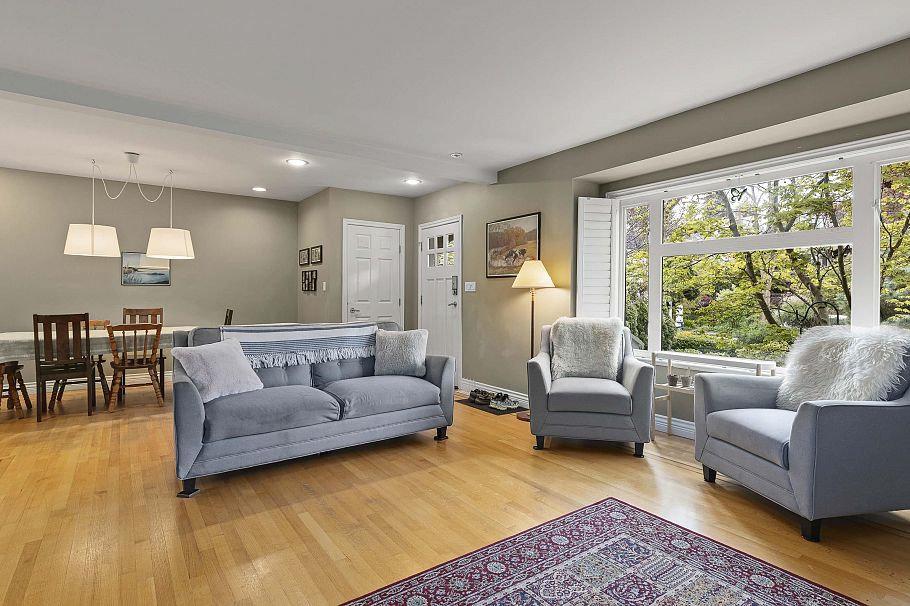 4549 W 12th Avenue Vancouver, BC - 8