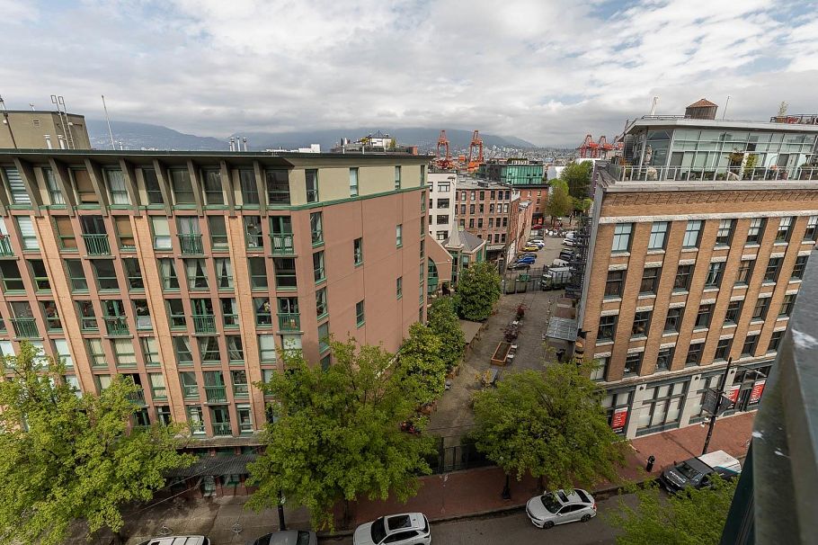 607 22 E Cordova Street Vancouver, BC - 37