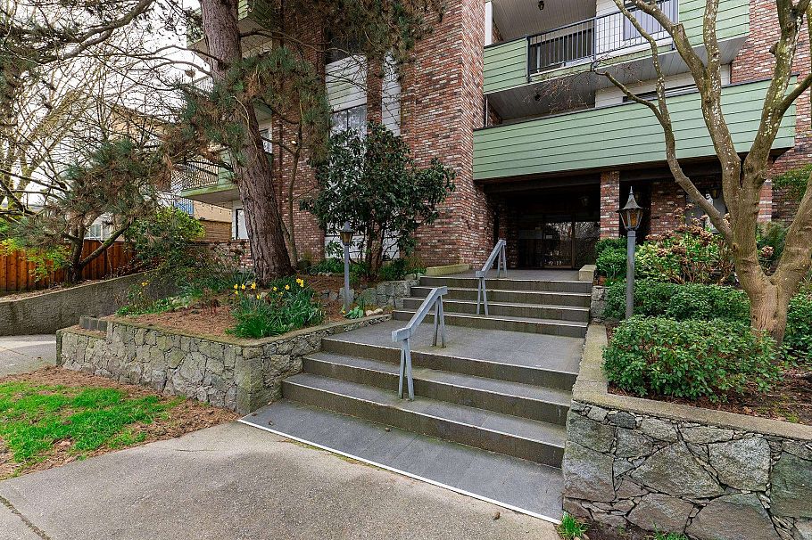 329 710 E 6th Avenue Vancouver, BC - 32