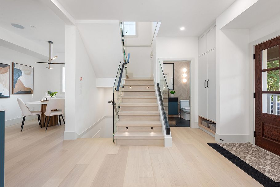 1 375 E 33rd Avenue Vancouver, BC - 17