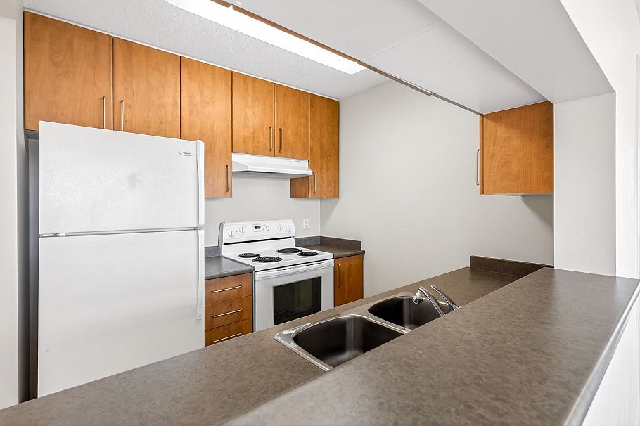 2502 5380 Oben Street Vancouver, BC - 6