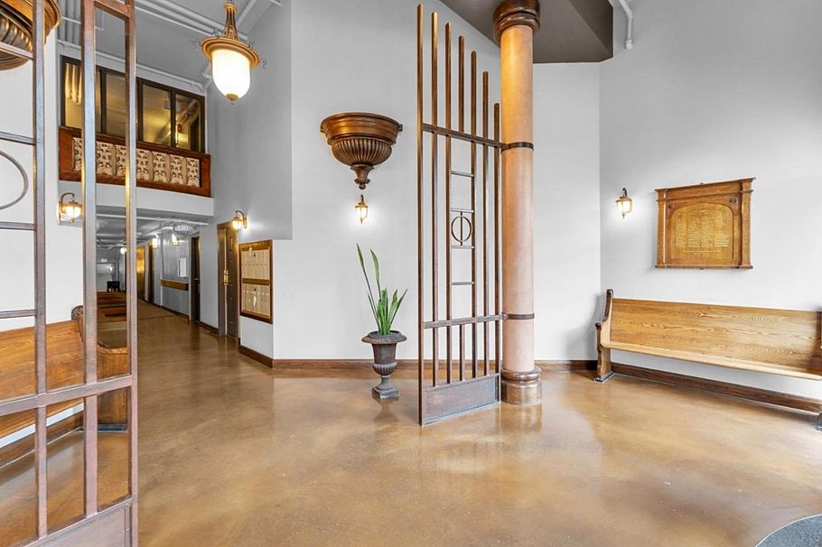 303 2525 Quebec Street Vancouver, BC - 22