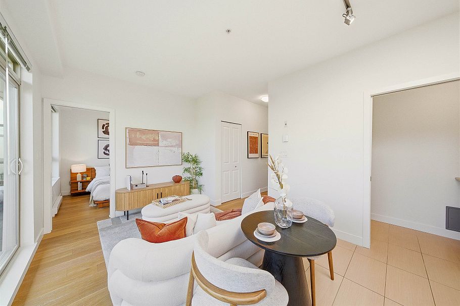 PH17 688 E 17th Avenue Vancouver, BC - 10