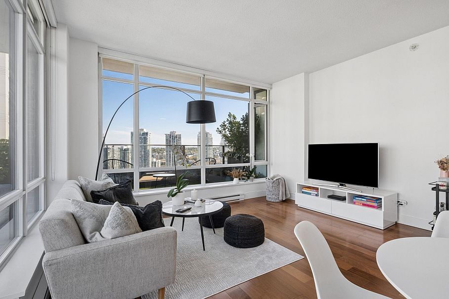 1906 1088 Richards Street Vancouver, BC - 4