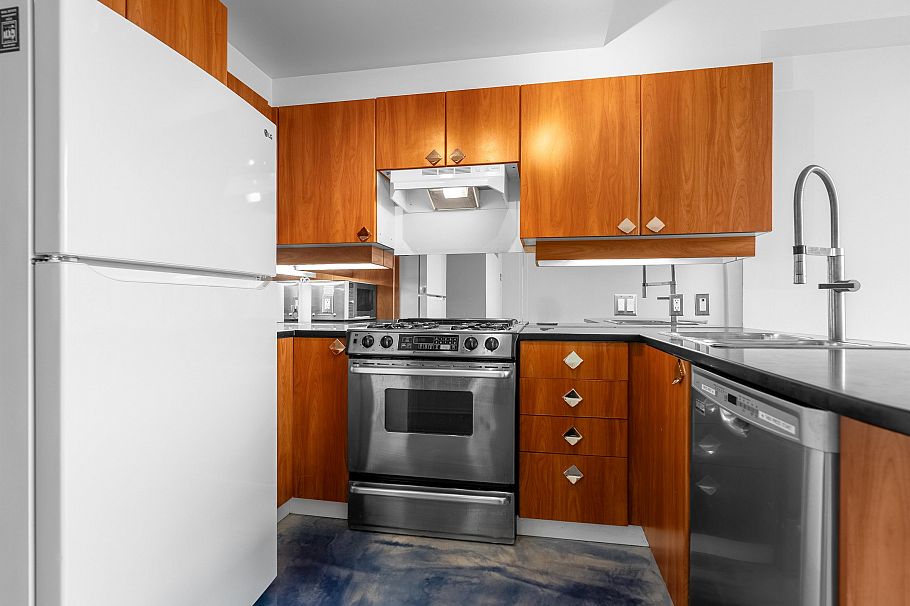 507 1478 W Hastings Street Vancouver, BC - 14