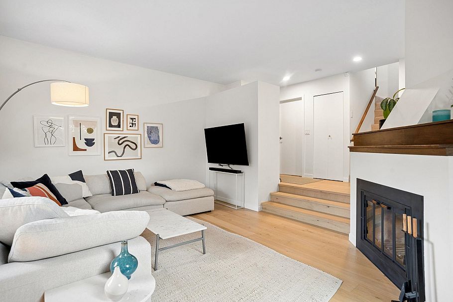 2421 Trafalgar Street Vancouver, BC - 3