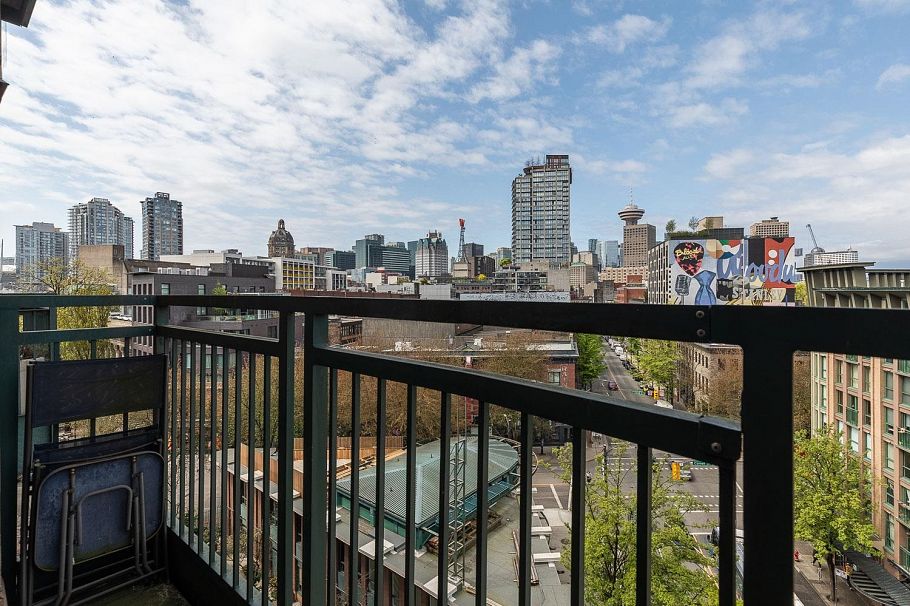 607 22 E Cordova Street Vancouver, BC - 35
