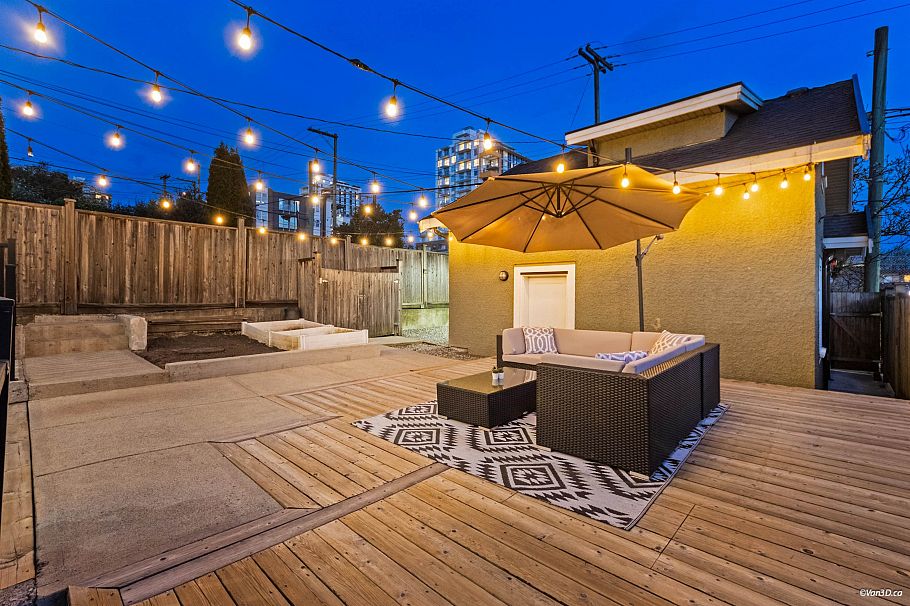 3582 Franklin Street Vancouver, BC - 37