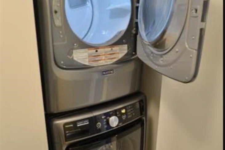 212 6033 Gray Avenue Vancouver, BC - 11