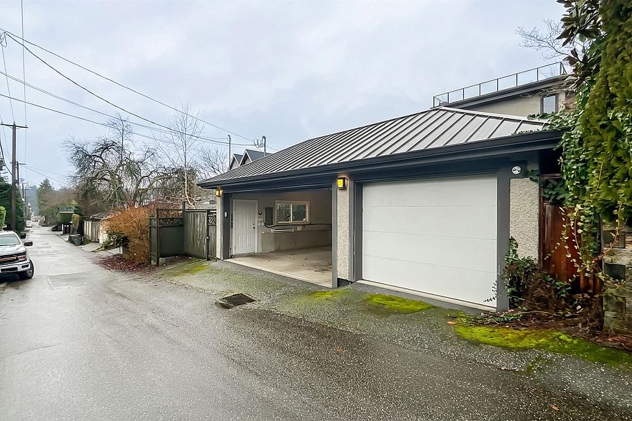 3950 W 37th Avenue Vancouver, BC - 36