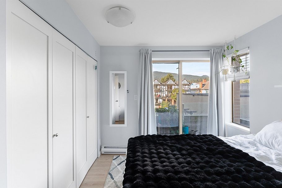 304 137 W 17th Street North Vancouver, BC - 17