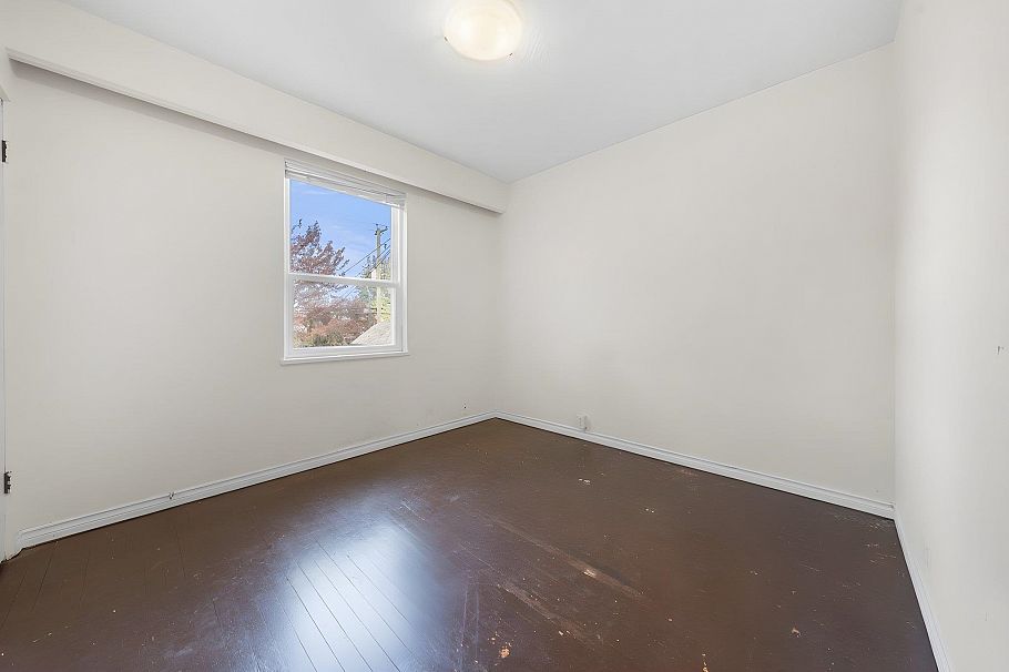 339 E 41st Avenue Vancouver, BC - 21