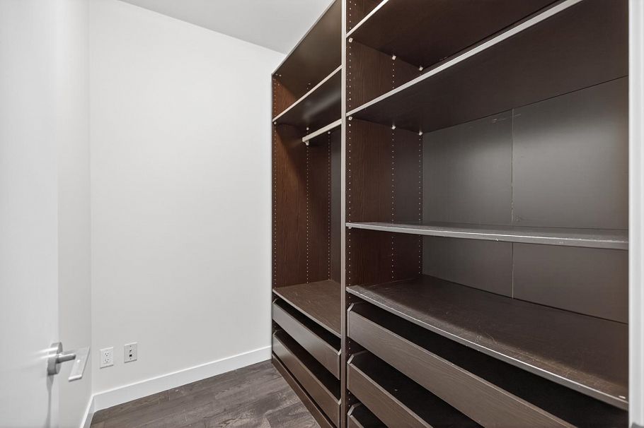 501 2321 Scotia Street Vancouver, BC - 23