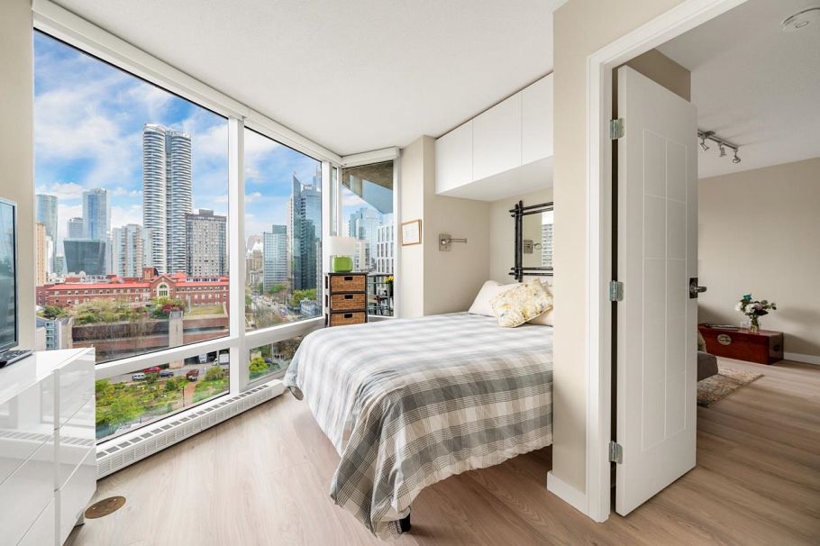 1301 1003 Burnaby Street Vancouver, BC - 12