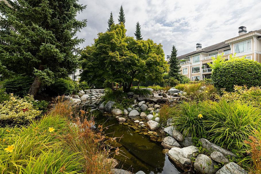 219 3629 Deercrest Drive North Vancouver, BC - 28