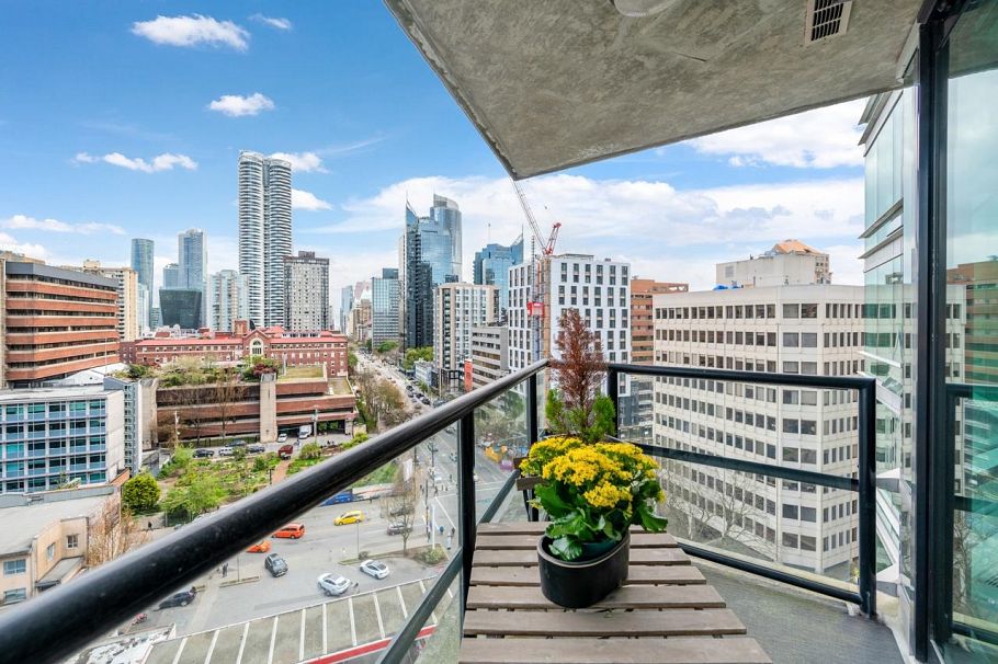 1301 1003 Burnaby Street Vancouver, BC - 20