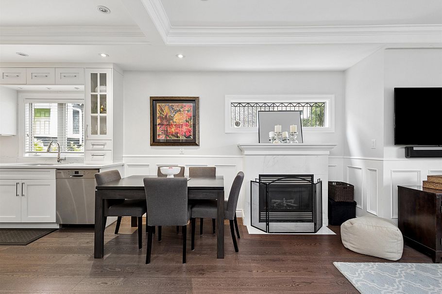 2 158 W 13th Avenue Vancouver, BC - 9