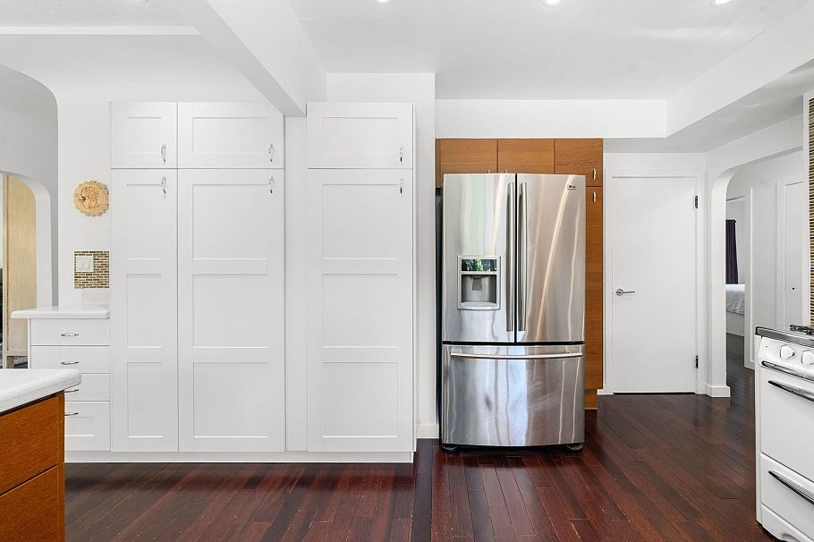 2195 Cortell Street North Vancouver, BC - 21